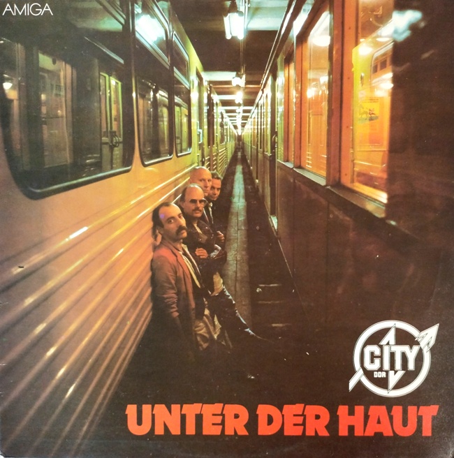 виниловая пластинка City - Unter Der Haut // Качество звука близко к отличному! Очень редкое издание! виниловая пластинка Unter Der Haut // Качество звука близко к отличному! Очень редкое издание!
