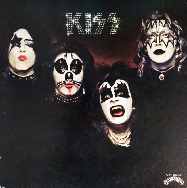 виниловая пластинка Kiss // Издание представлено на нашем сайте после очень долгого перерыва! Звук на пять с минусом! Вкладка с разворотом – в комплекте!