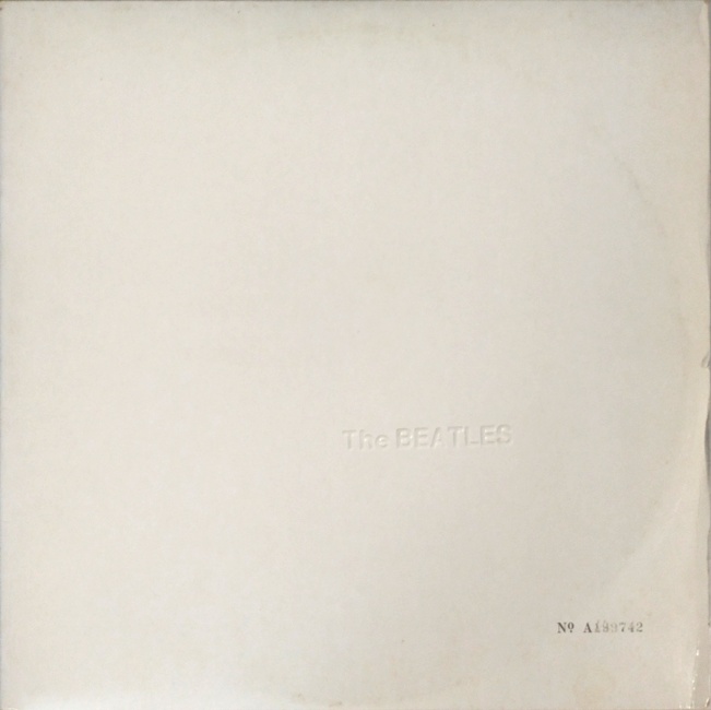 виниловая пластинка The Beatles (White Album) (2 LP, numbered) // Звук на пять с минусом! Сохранность обложки – на четыре с минусом! Целый набор вкладок – в комплекте!